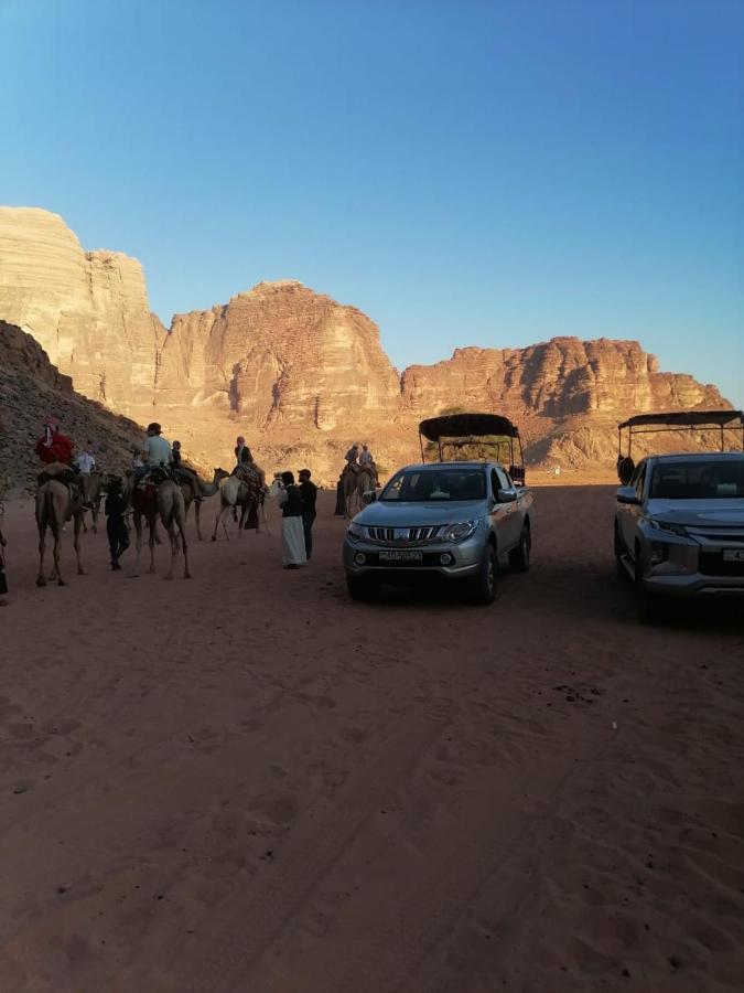 Hotel Black Irish Camp And Tours Wadi Rum Exterior foto